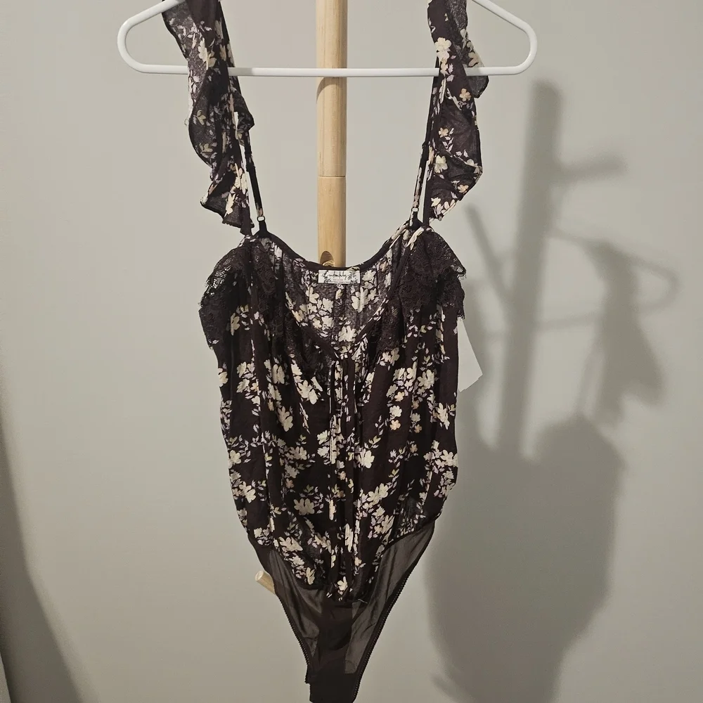 Free People Intimatetly Bodysuit (NWT), Size M